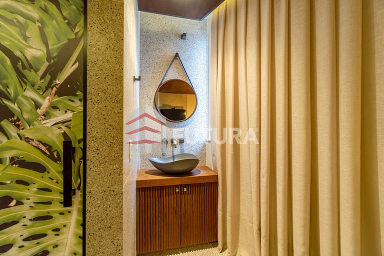 Apartamento beira mar com 3 suítes - LA262F