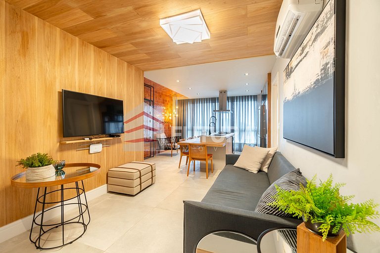 Apartamento beira mar com 03 dormitórios - LA262F