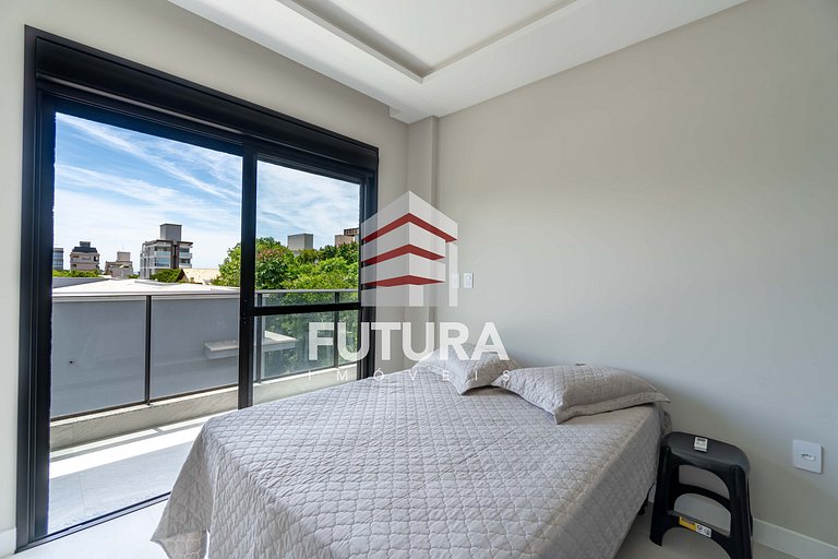 Apartamento com 3 dormitórios - LA263F