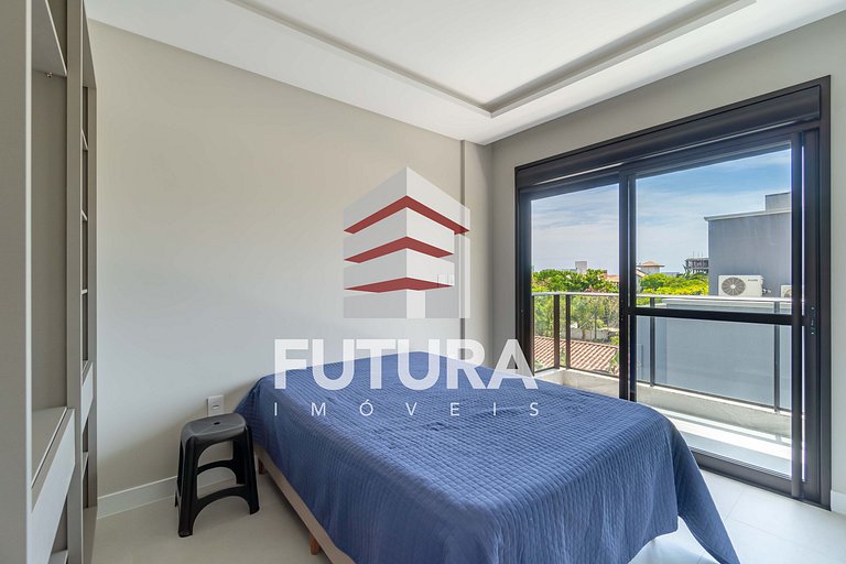 Apartamento com 3 dormitórios - LA263F