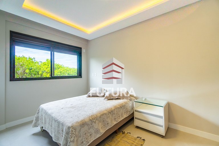 Apartamento com 3 suítes - LA264F