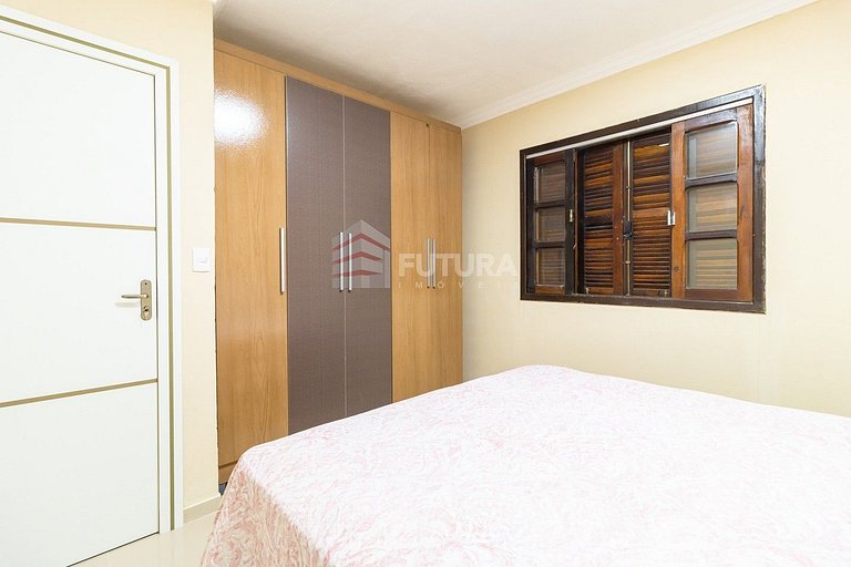 CASA COM PISCINA E 05 DORMITÓRIOS - LC101F