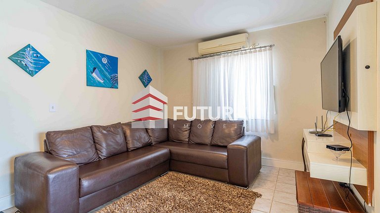 CASA ALTO PADRÃO COM PISCINA EM MARISCAL - LC135F