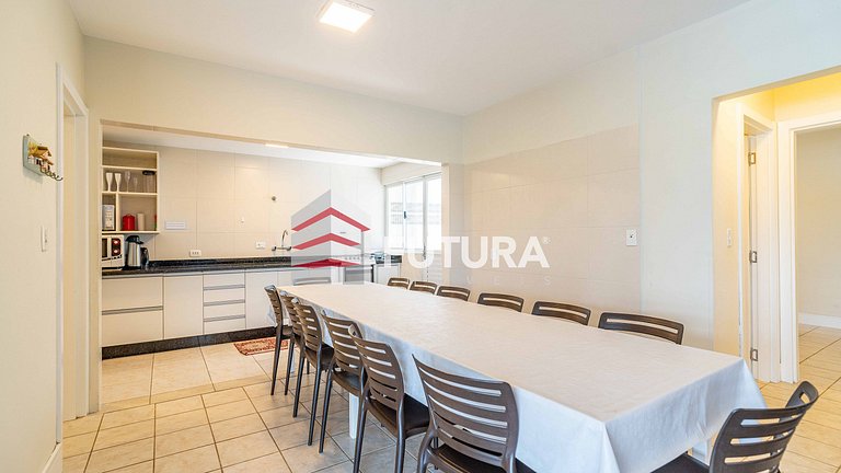 CASA ALTO PADRÃO COM PISCINA EM MARISCAL - LC135F