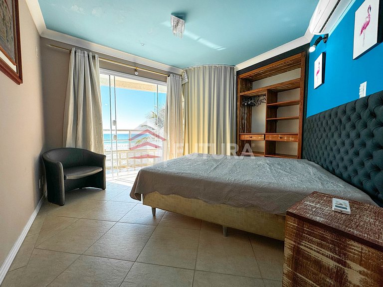 Casa para aluguel frente mar na praia de Bombas