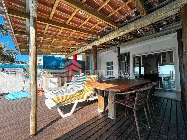 Casa para aluguel frente mar na praia de Bombas