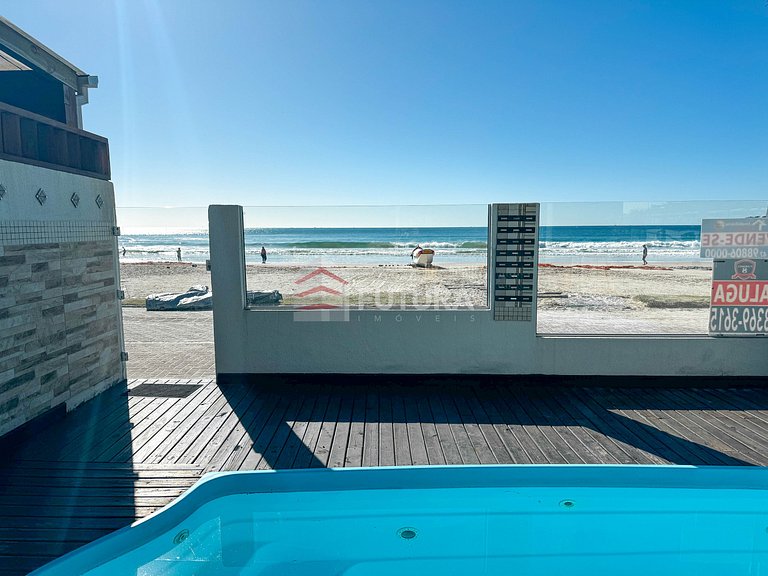 Casa para aluguel frente mar na praia de Bombas