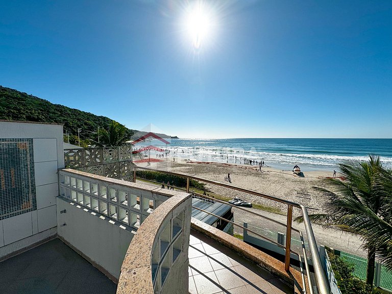 Casa para aluguel frente mar na praia de Bombas