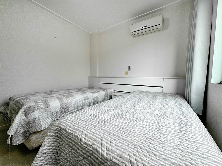 Apartamento em Bombas para aluguel de Temporada