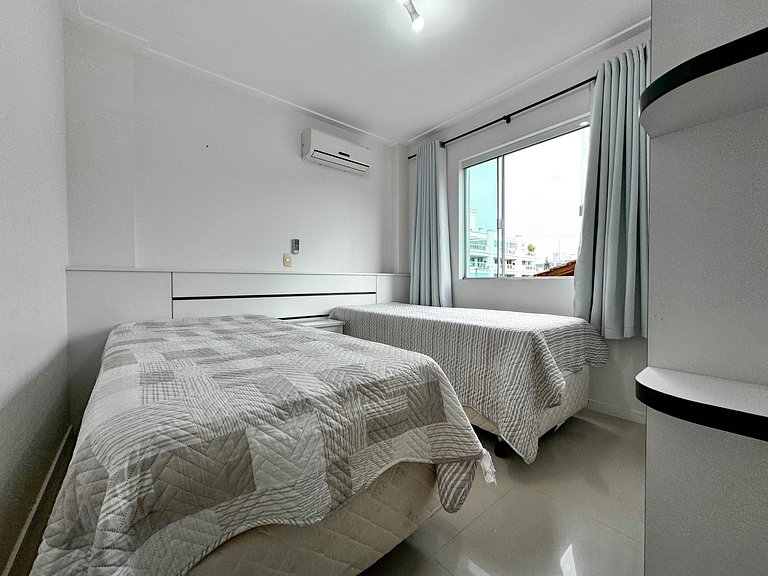 Apartamento em Bombas para aluguel de Temporada