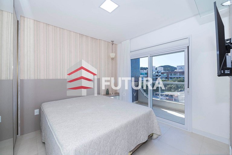 Apartamento 03 dormitórios em Mariscal - LA007EF