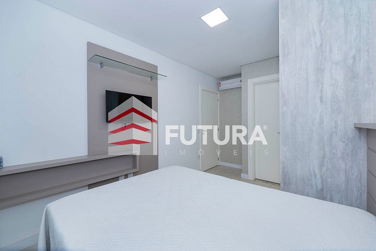Apartamento 03 dormitórios em Mariscal - LA007EF
