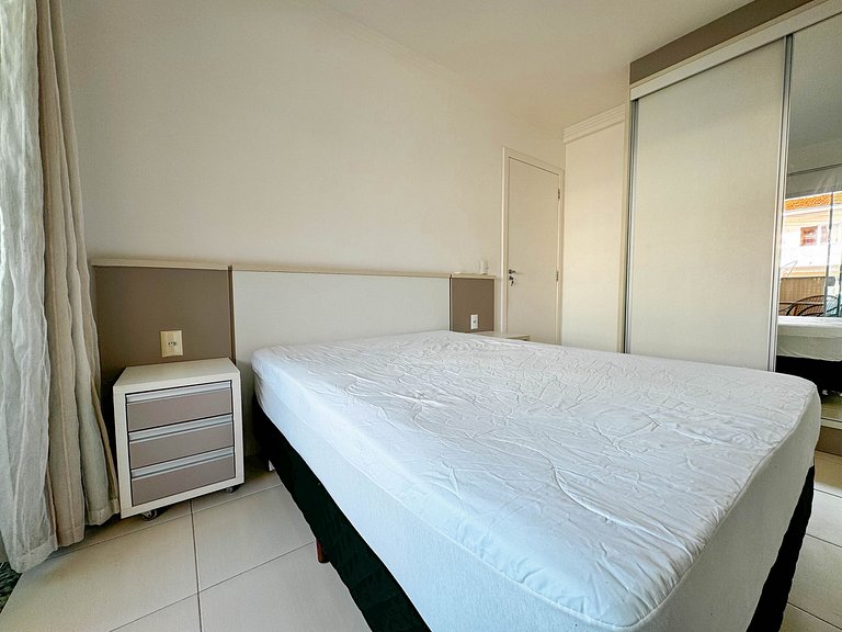 Apartamento 3 quartos para temporada em Bombas SC