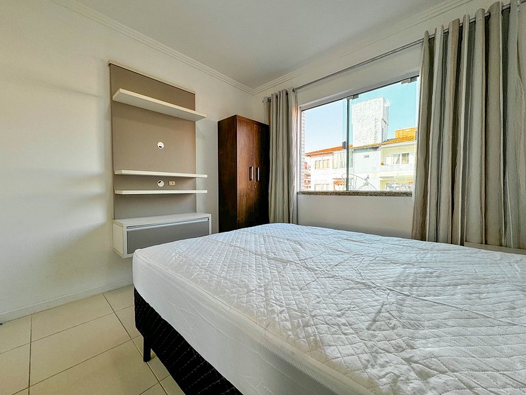 Apartamento 3 quartos para temporada em Bombas SC
