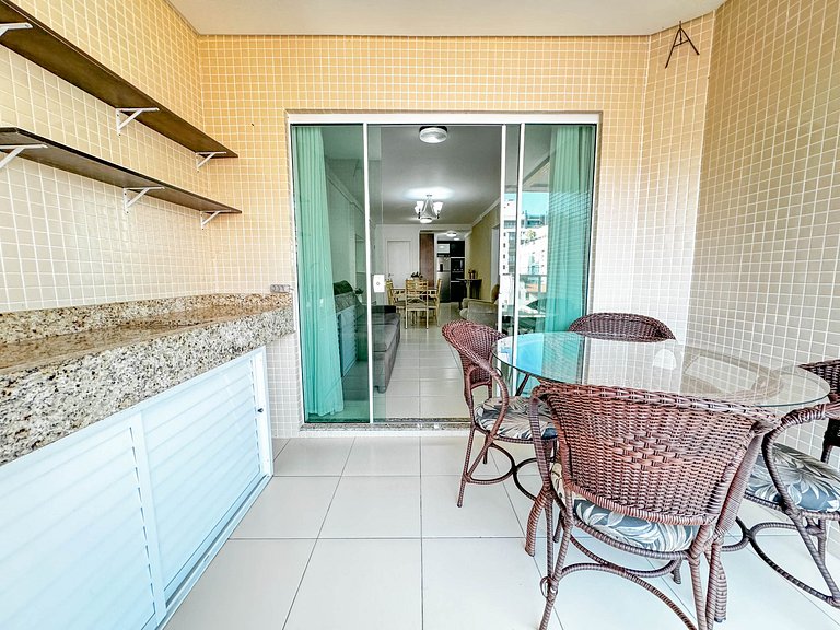 Apartamento 3 quartos para temporada em Bombas SC