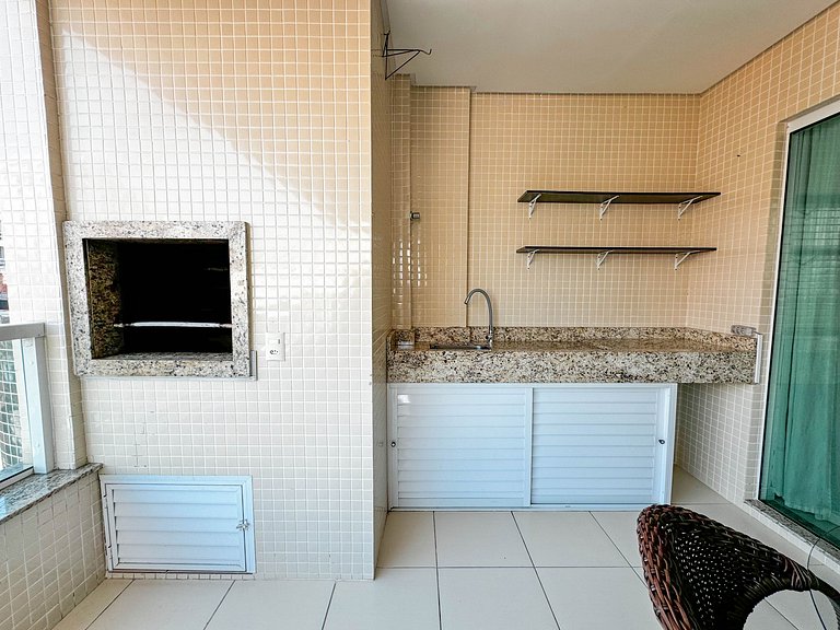 Apartamento 3 quartos para temporada em Bombas SC