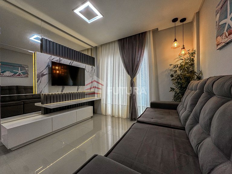 Apartamento com 02 dormitórios - LA040EF