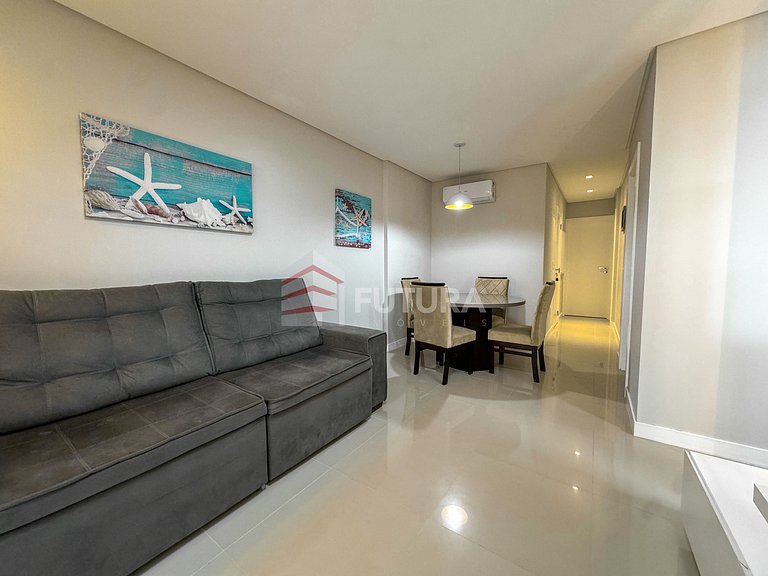 Apartamento com 02 dormitórios - LA040EF