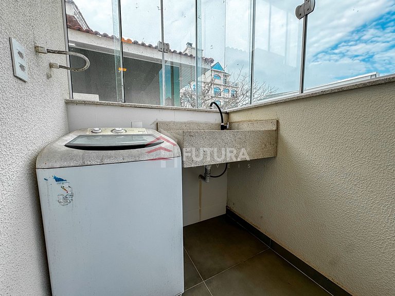 Apartamento com 02 dormitórios - LA040EF