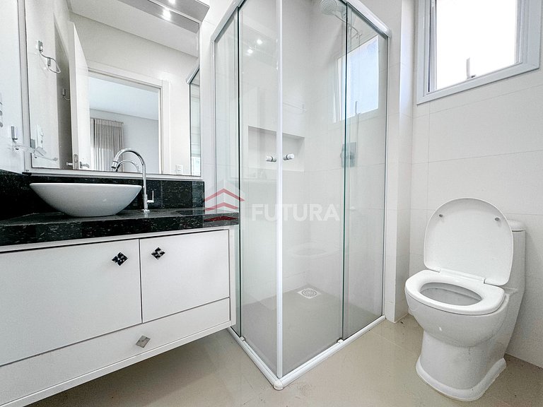 Apartamento com 02 suítes no Mariscal - LA041EF