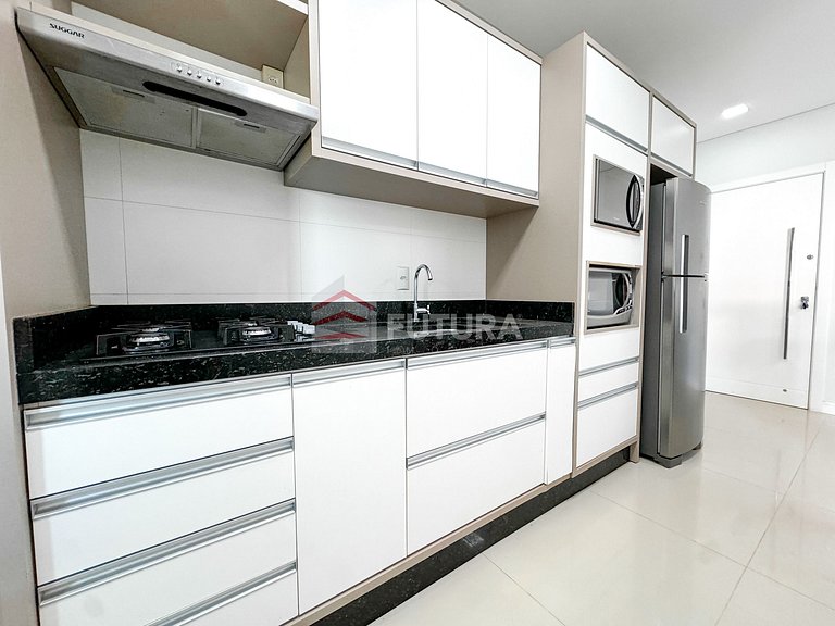 Apartamento com 02 suítes no Mariscal - LA041EF