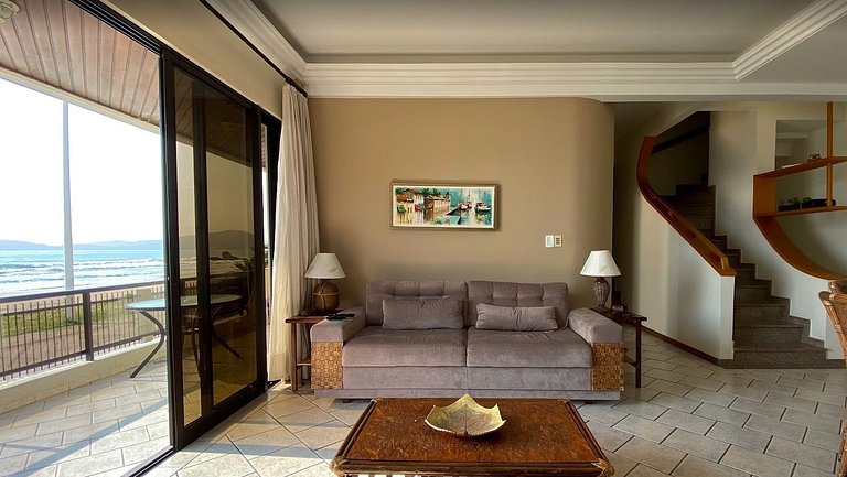 Maravilhoso triplex beira mar para aluguel Bombas - Bombas I