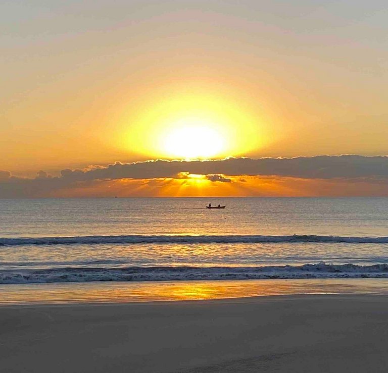 Maravilhoso triplex beira mar para aluguel Bombas - Bombas I