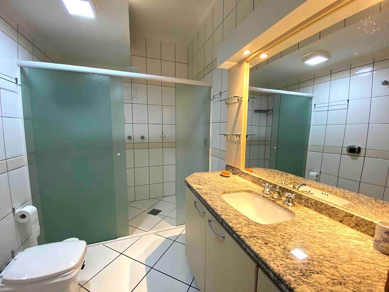 Maravilhoso triplex beira mar para aluguel Bombas