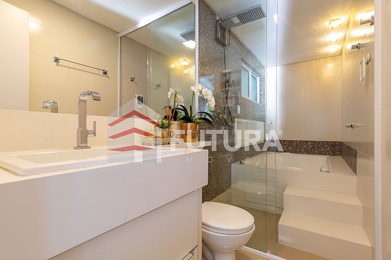 Aluguel de Temporada Casa Beira Mar na Praia da Lagoinha - B