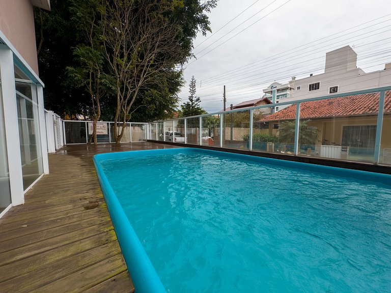 Apartamento Duplex 03 Dormitórios em Bombas para Aluguel de