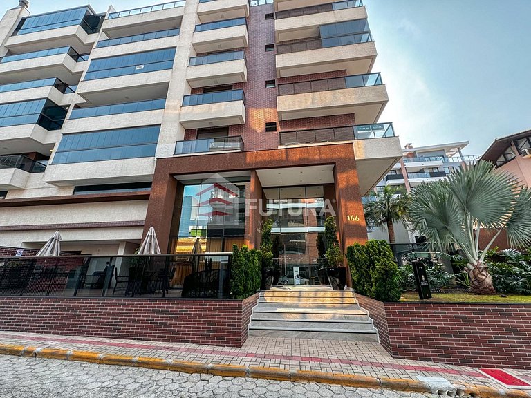 Apartamento 02 Dormitórios em Bombas para Temporada