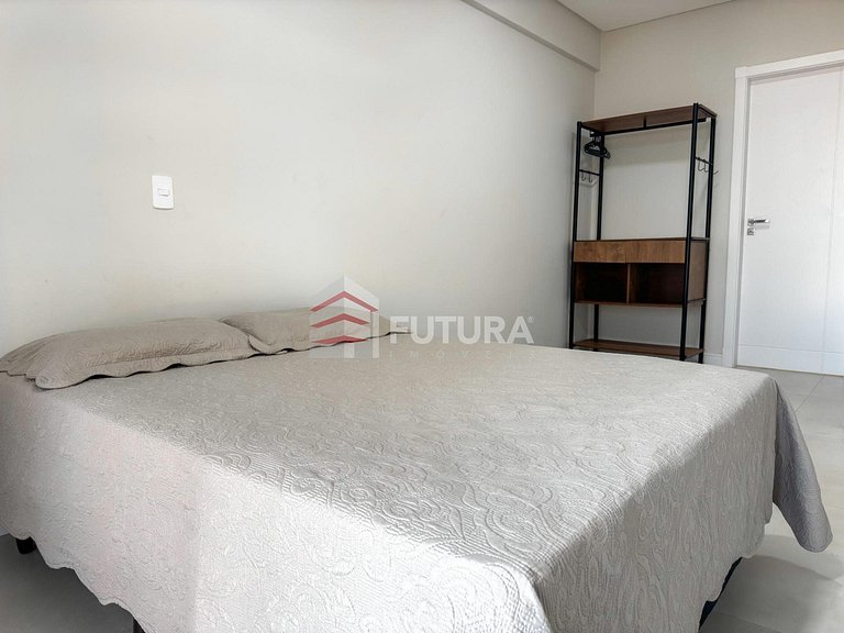Apartamento 02 Dormitórios em Bombas para Temporada