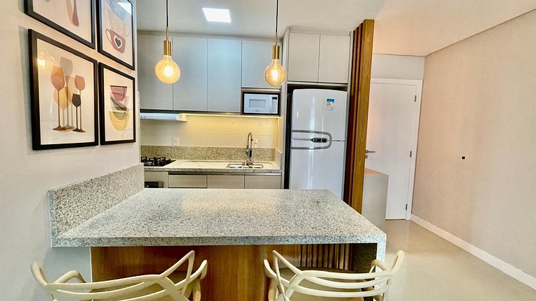Apartamento com 02 dormitórios - LA210F
