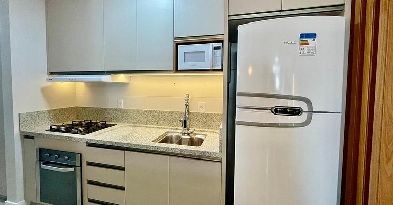 Apartamento com 02 dormitórios - LA210F