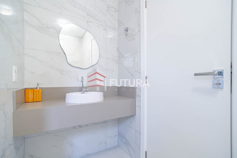 Apartamento frente mar com 3 dormitórios - LA266F