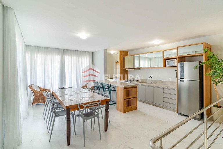 Apartamento frente mar com 3 dormitórios - LA266F