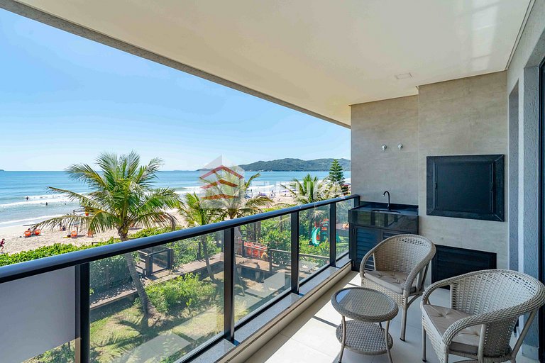 Apartamento frente mar com 3 dormitórios - LA266F