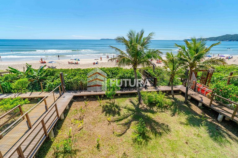 Apartamento frente mar com 3 dormitórios - LA266F