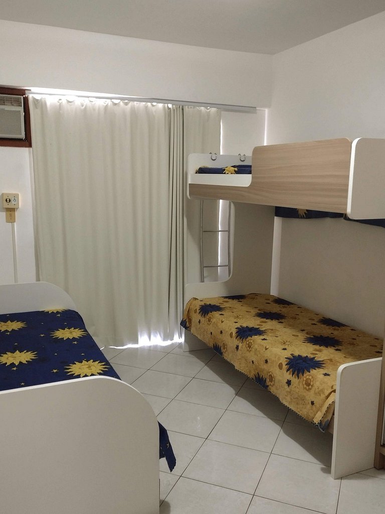 Apartamento para aluguel de temporada Bombas - SC