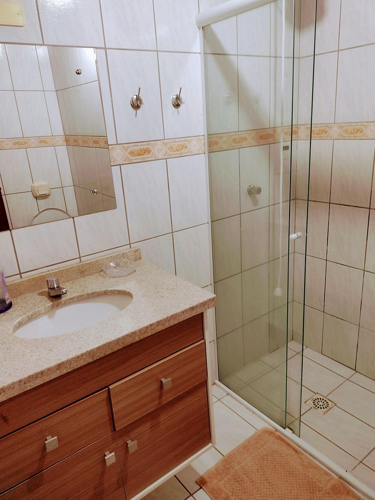 Apartamento para aluguel de temporada Bombas - SC