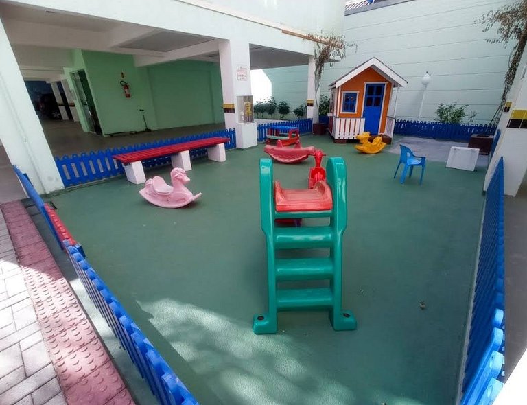Apartamento para aluguel de temporada Bombas - SC