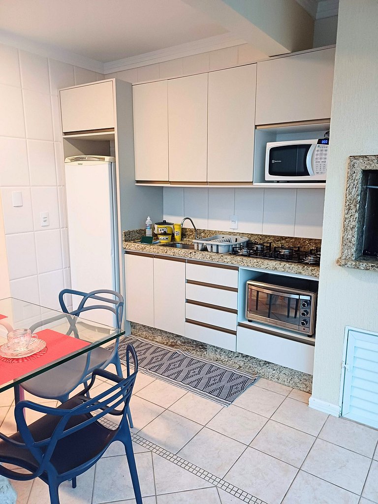 Apartamento para aluguel de temporada Bombas - SC