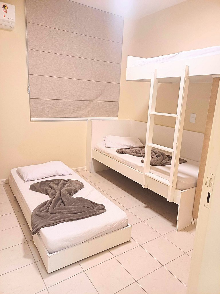 Aluguel de Temporada em Bombinhas – Apartamento com 2 Dormit