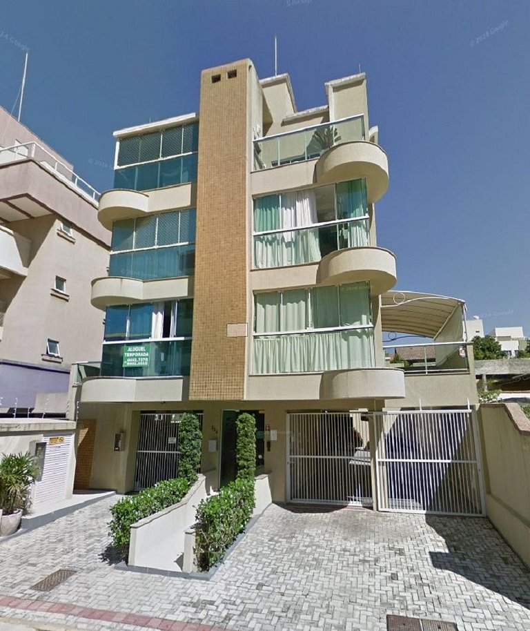 Aluguel de Temporada em Bombinhas – Apartamento com 2 Dormit
