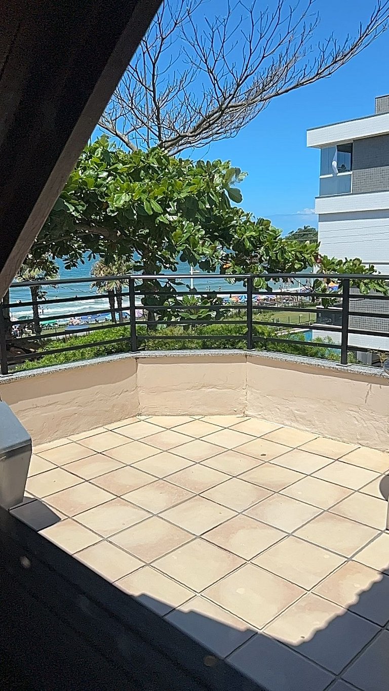 Apartamento para aluguel de temporada Bombas - SC