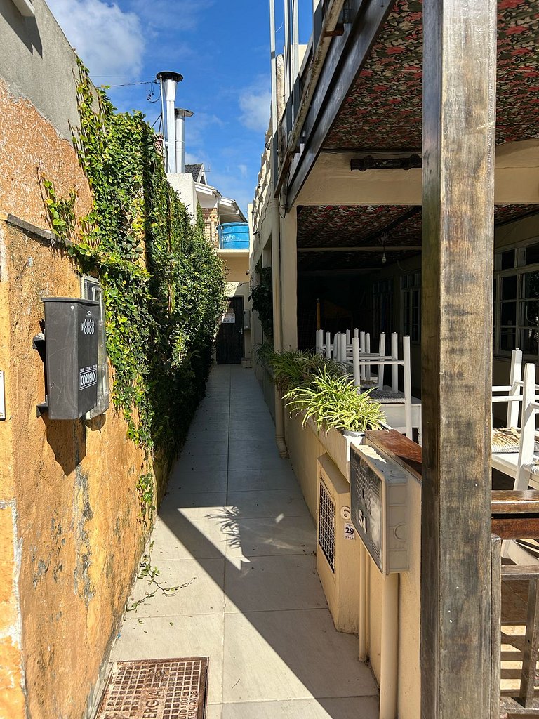 Apartamento para aluguel de temporada Bombas - SC