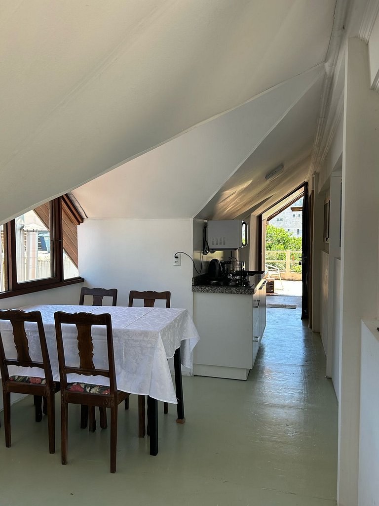 Apartamento para aluguel de temporada Bombas - SC