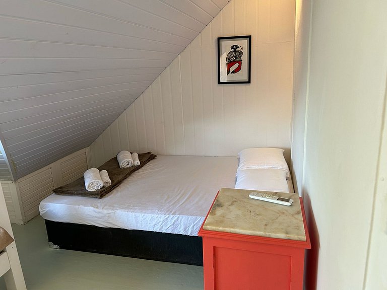 Apartamento para aluguel de temporada Bombas - SC