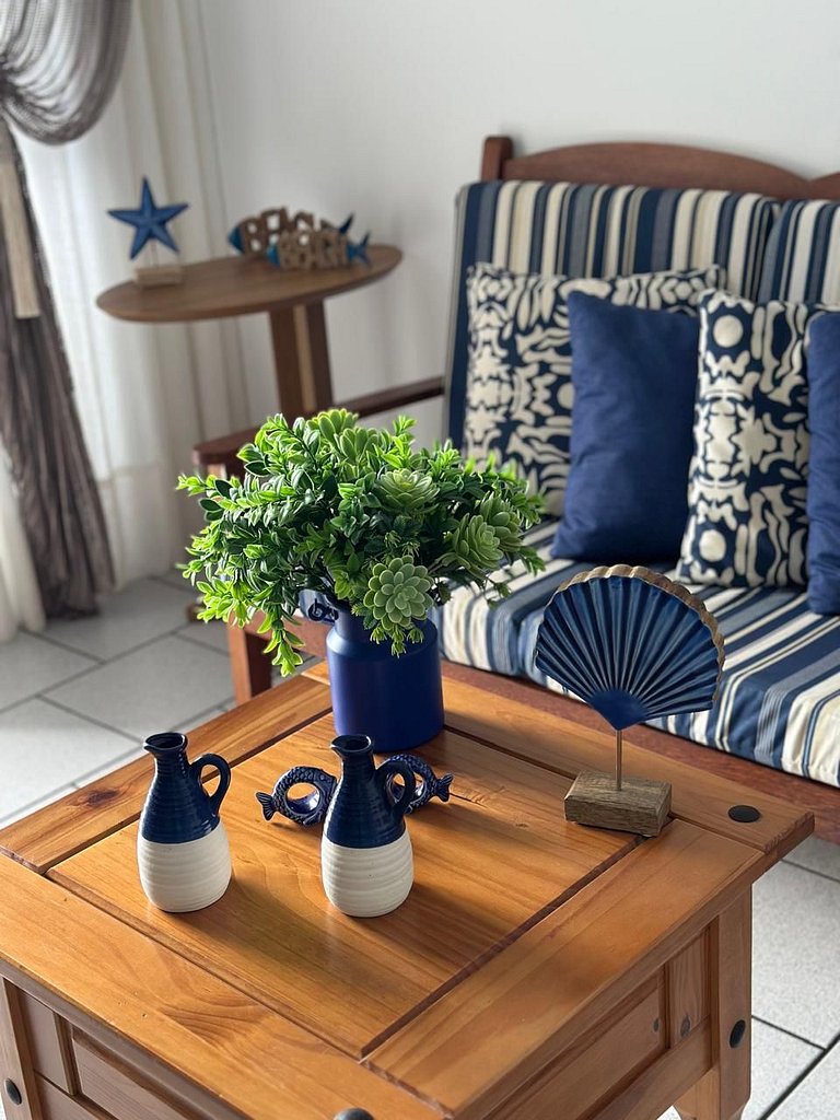 Apartamento para aluguel de temporada Bombas, SC - Ed. Tania