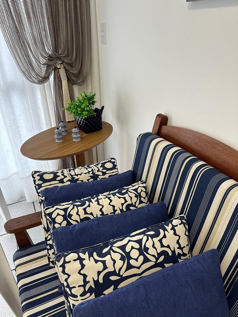 Apartamento para aluguel de temporada Bombas, SC - Ed. Tania